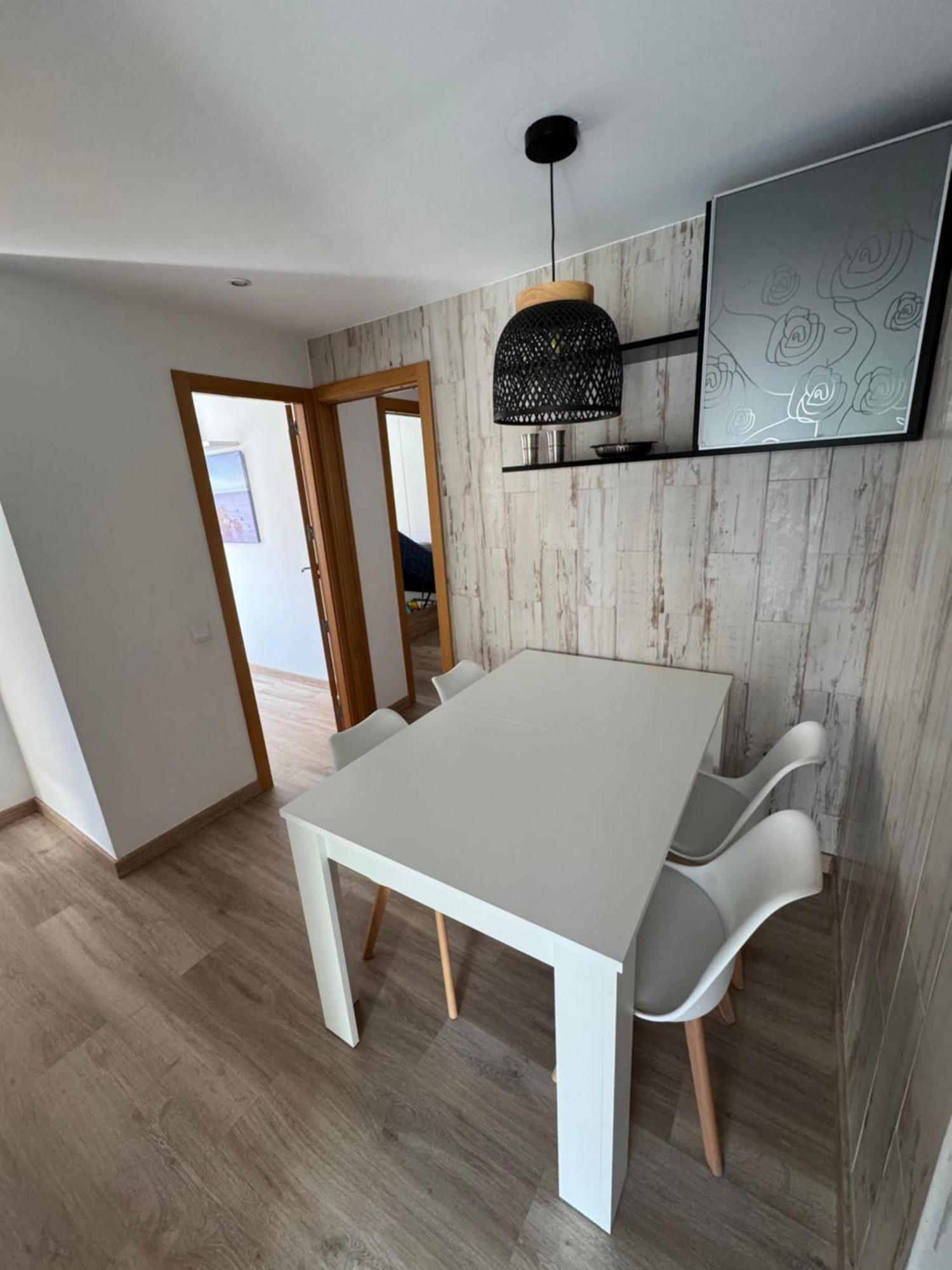 Piso Con Jardin En Apartment